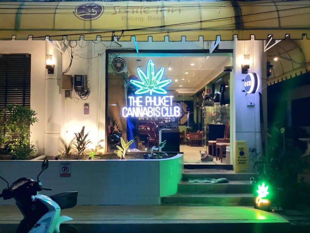 ร้านขายยากัญชาที่ดีที่สุดในภูเก็ต - The Phuket Cannabis Club Patong